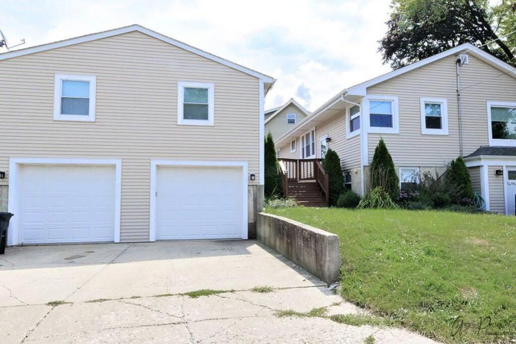 Chain O Lakes Nautical 4Bed 3Bath Waterfront With Bonus Room, Large Deck And Hot Tub Fox Lake Exterior foto